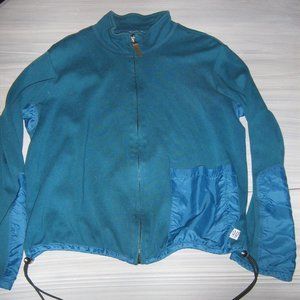 R & R Sport Ladies Activewear Top Size Medium $5.00 AS AN ADD ON